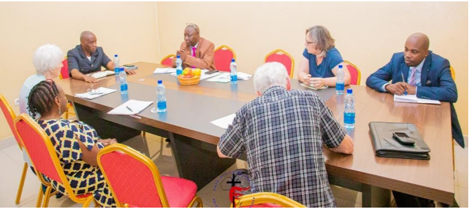 Seance d’echange et de Présentation des avancés et projets futurs de l’Institut
                             d’Agriculture et zootechnie à l’Université Espoir d’Afrique